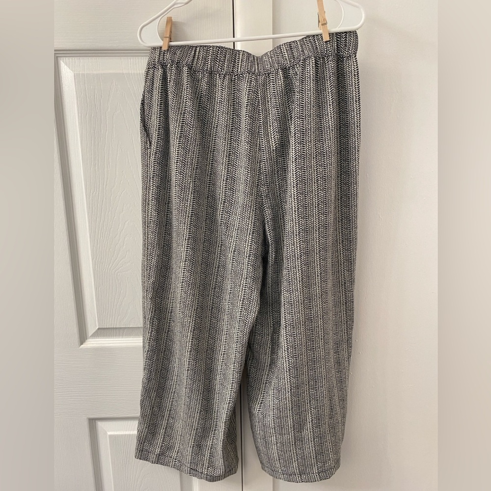 Flowy herringbone pants